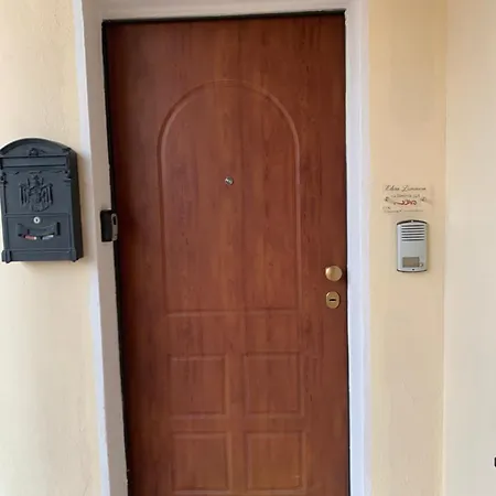 Edera Luminosa Apartman *